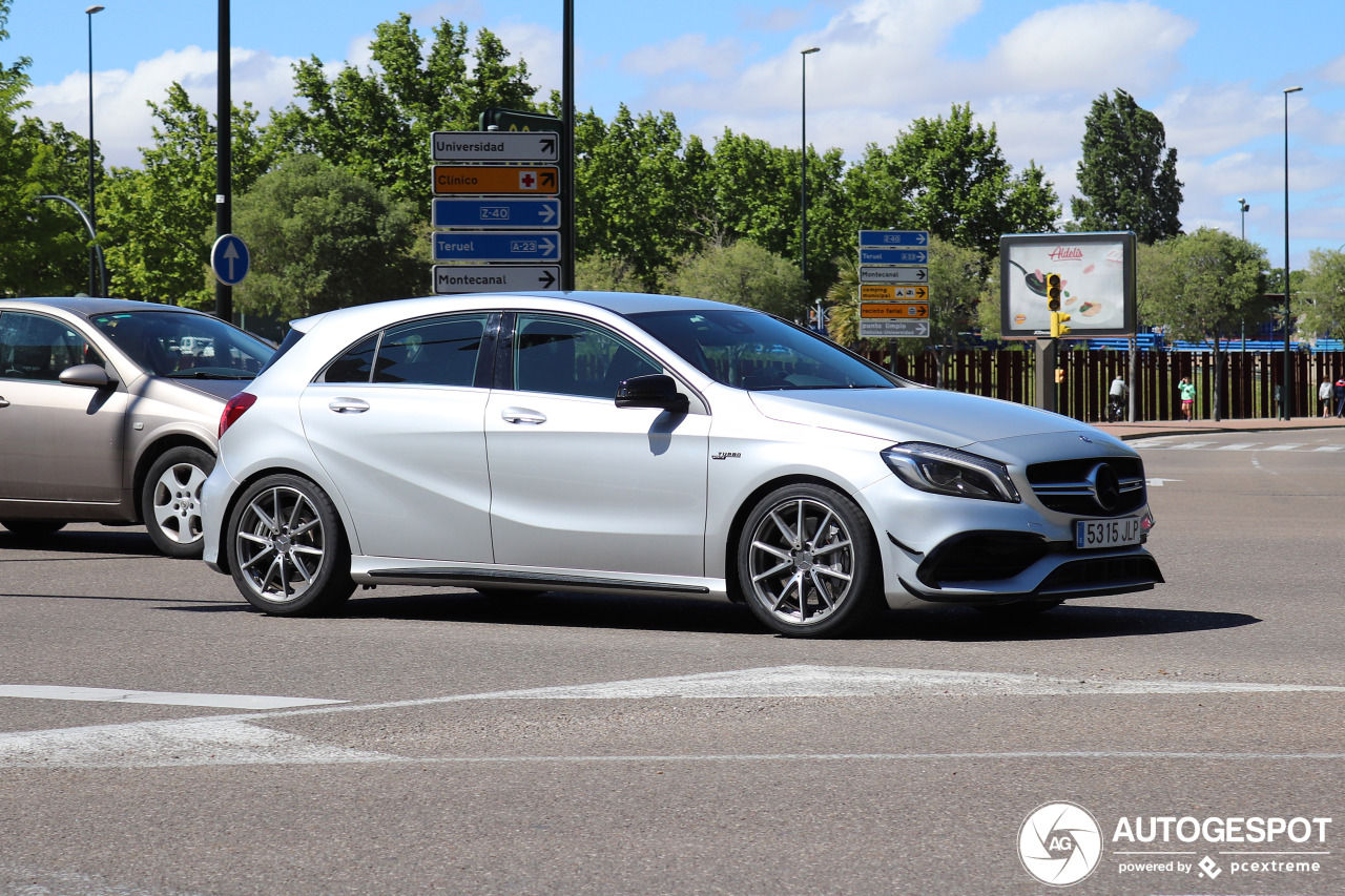 Mercedes-AMG A 45 W176 2015