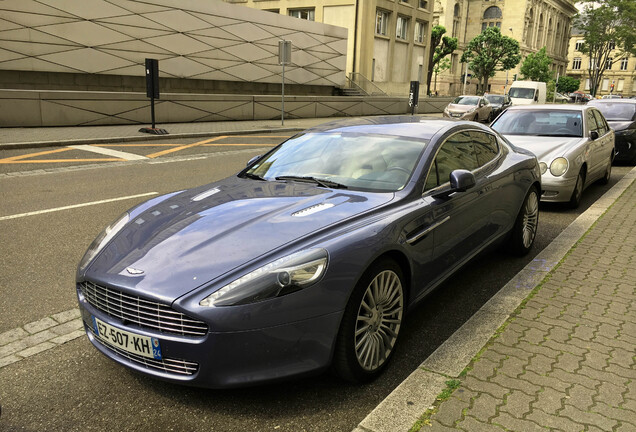 Aston Martin Rapide