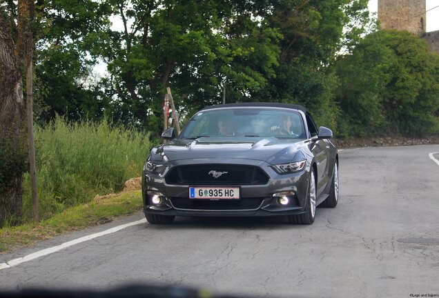 Ford Mustang GT Convertible 2015