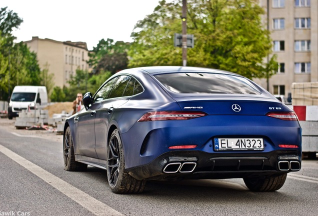 Mercedes-AMG GT 63 X290