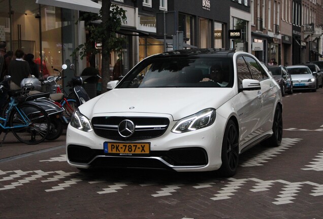 Mercedes-Benz E 63 AMG S W212