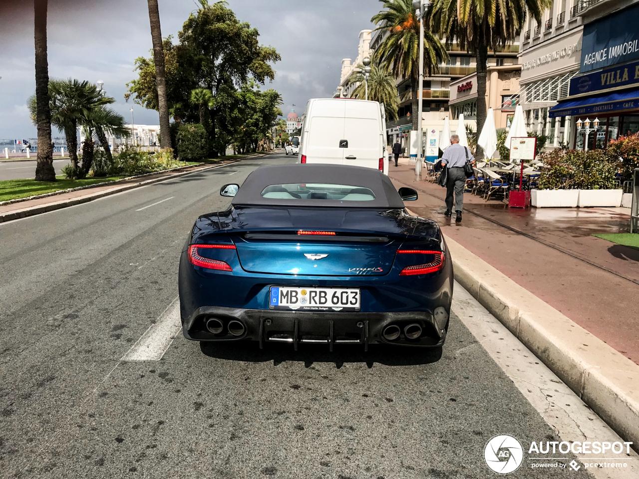 Aston Martin Vanquish S Volante 2017