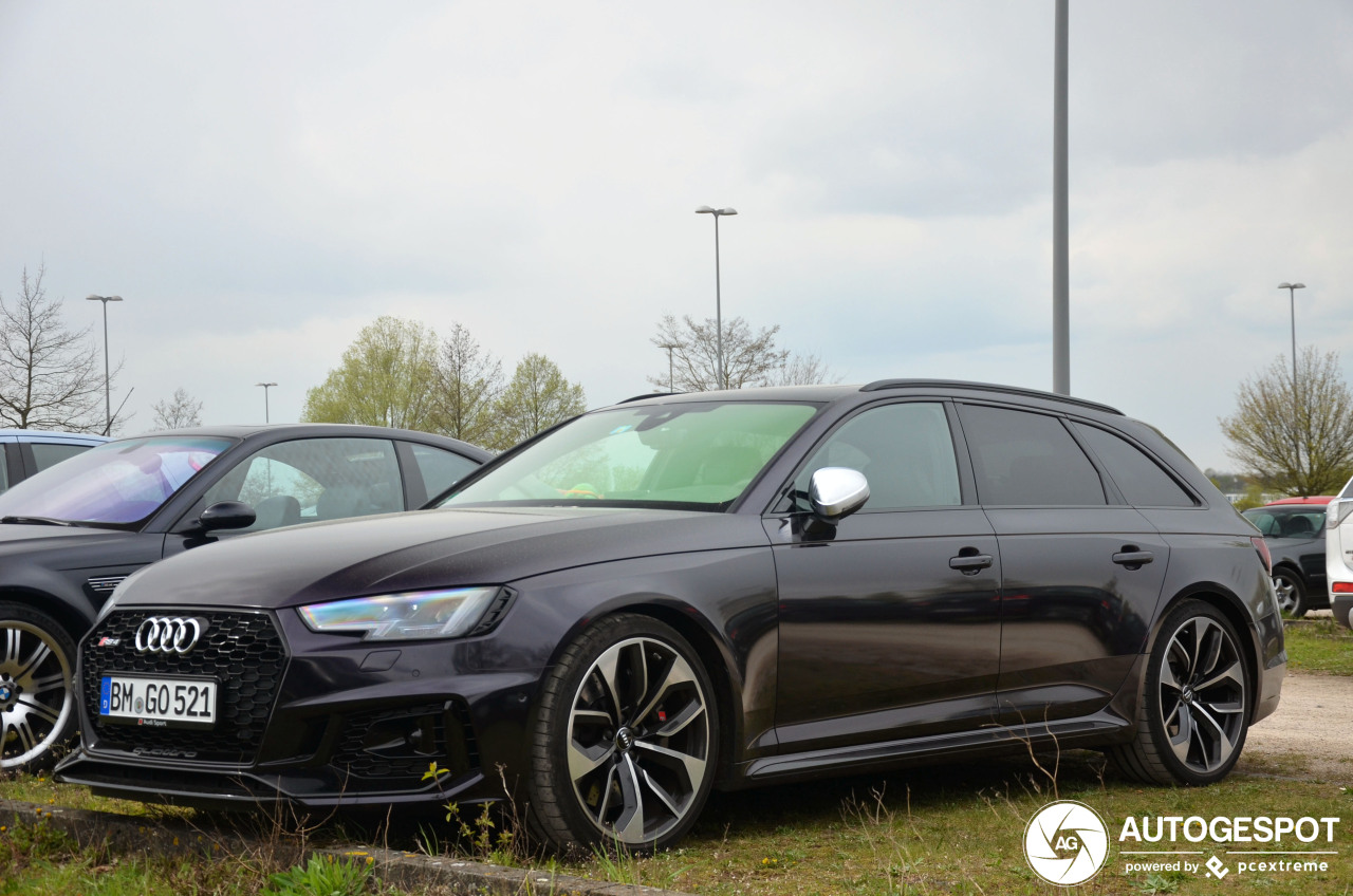 Audi RS4 Avant B9