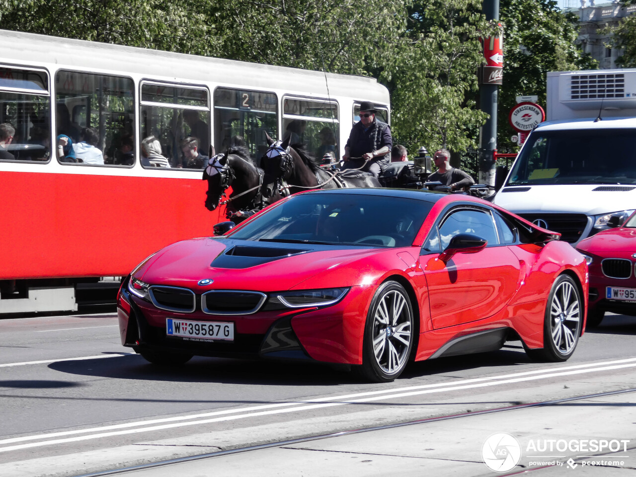 BMW i8 Protonic Red Edition