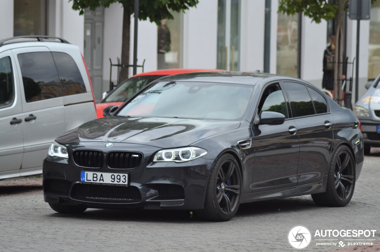 BMW M5 F10 2014