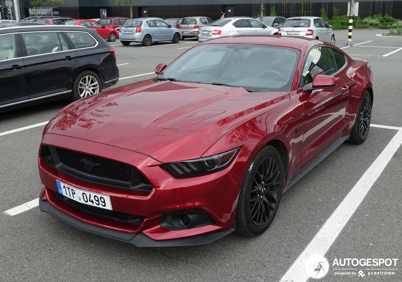 Ford Mustang GT 2015