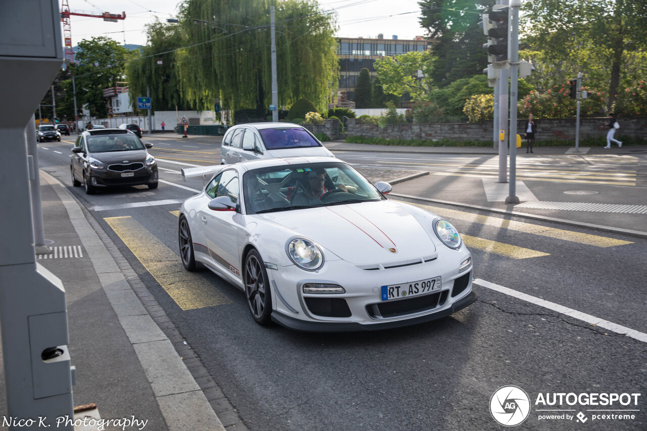 Porsche 997 GT3 RS 4.0