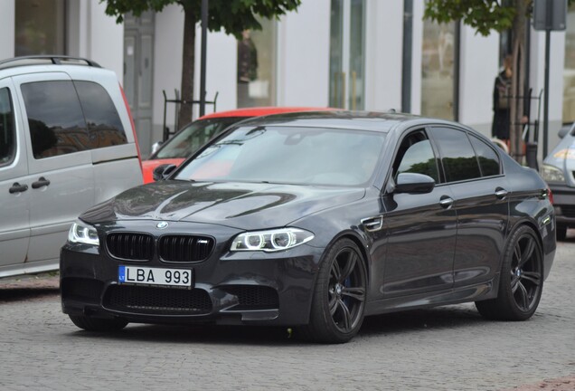 BMW M5 F10 2014