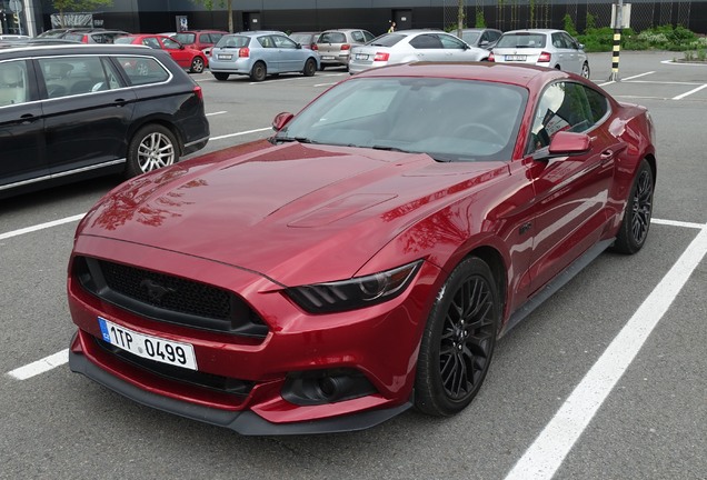 Ford Mustang GT 2015