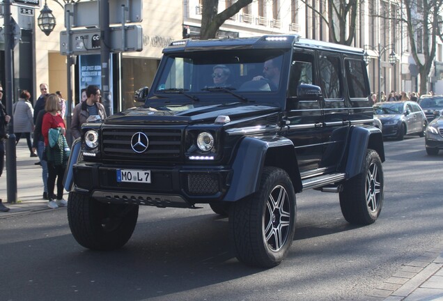 Mercedes-Benz G 500 4X4²