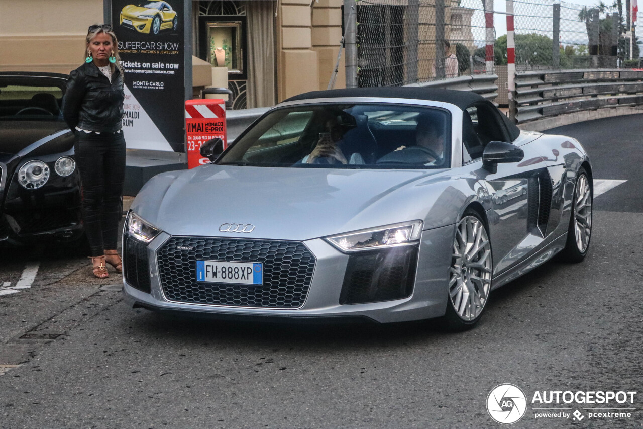 Audi R8 V10 Spyder 2016