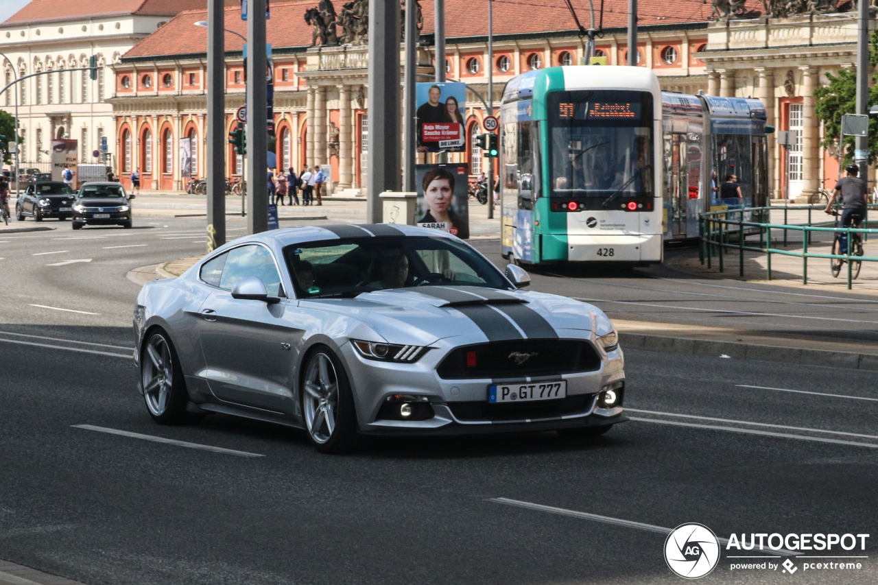 Ford Mustang GT 2015