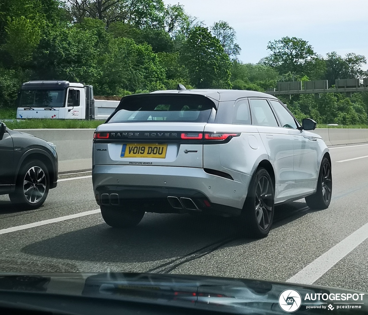 Land Rover Range Rover Velar SVAutobiography