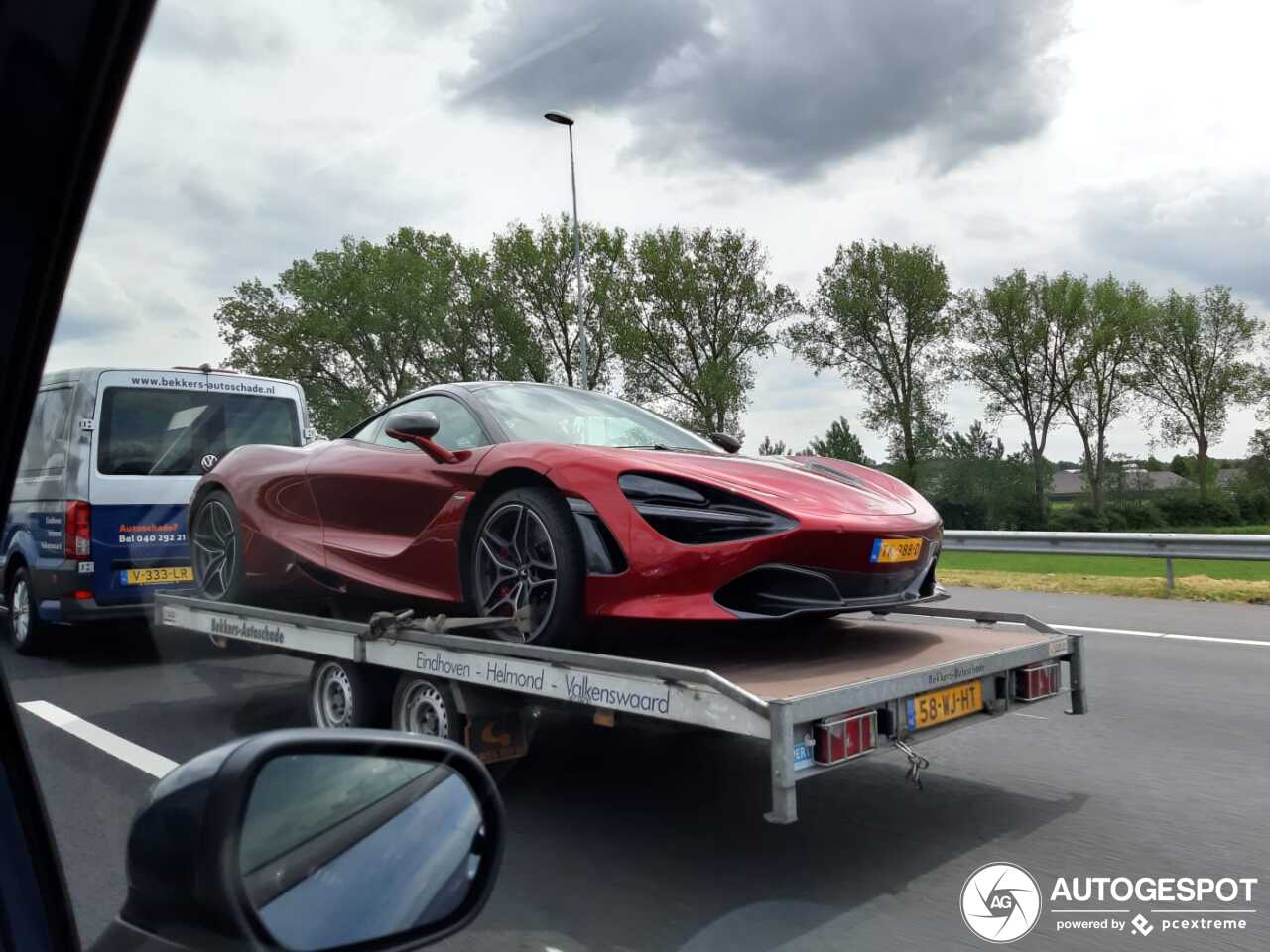 McLaren 720S