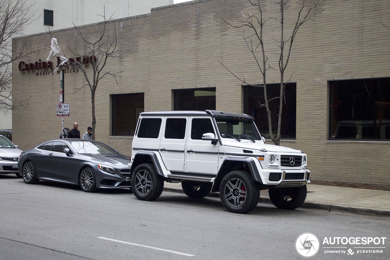 Mercedes-Benz G 550 4X4²