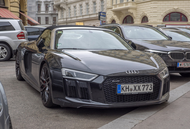 Audi R8 V10 Spyder 2016