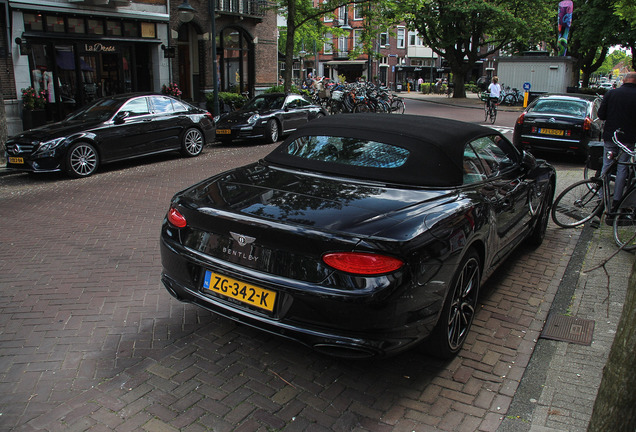 Bentley Continental GTC 2019