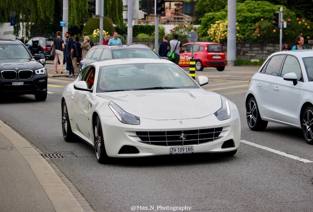 Ferrari FF