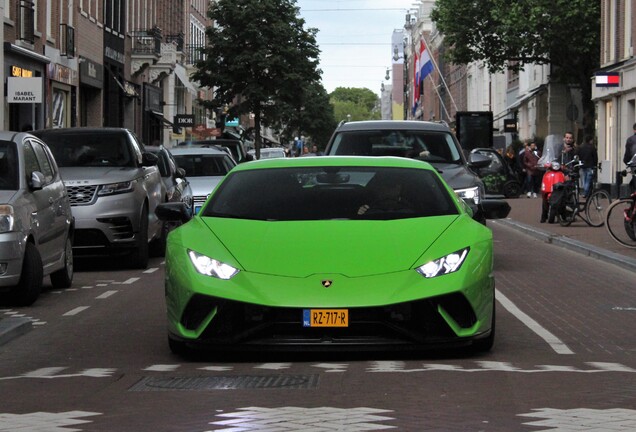 Lamborghini Huracán LP640-4 Performante