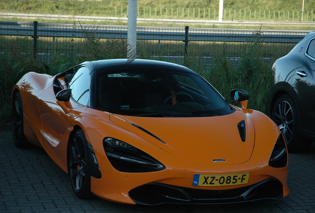 McLaren 720S Spider