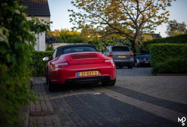 Porsche 997 Carrera 4 GTS Cabriolet