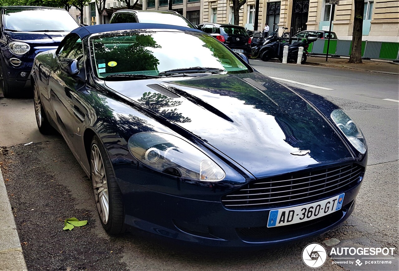 Aston Martin DB9 Volante