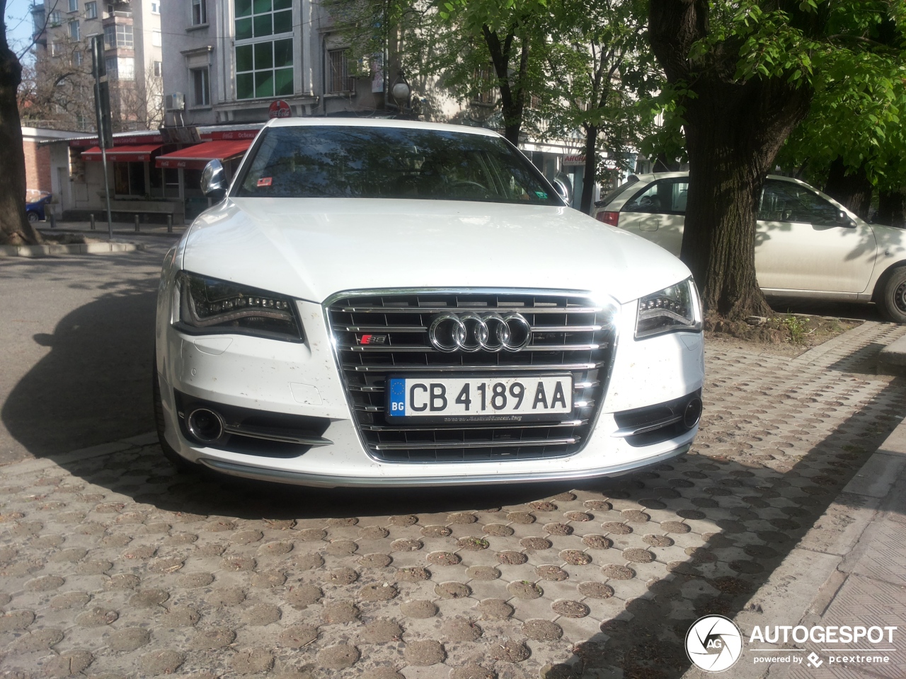 Audi S8 D4