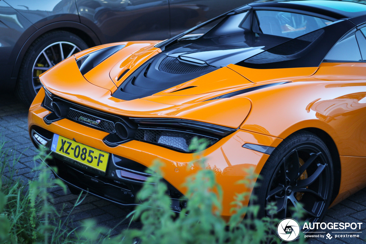 McLaren 720S Spider