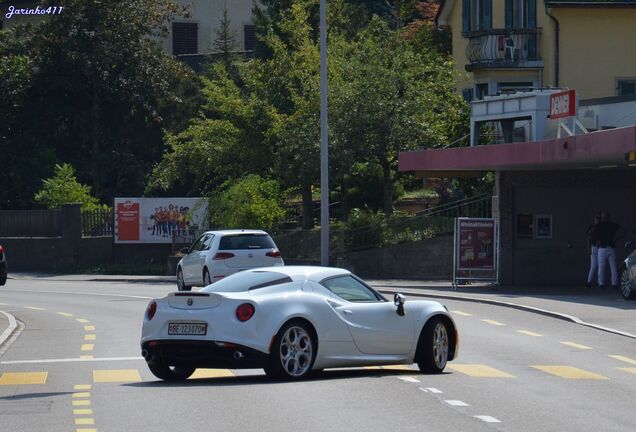 Alfa Romeo 4C Coupé