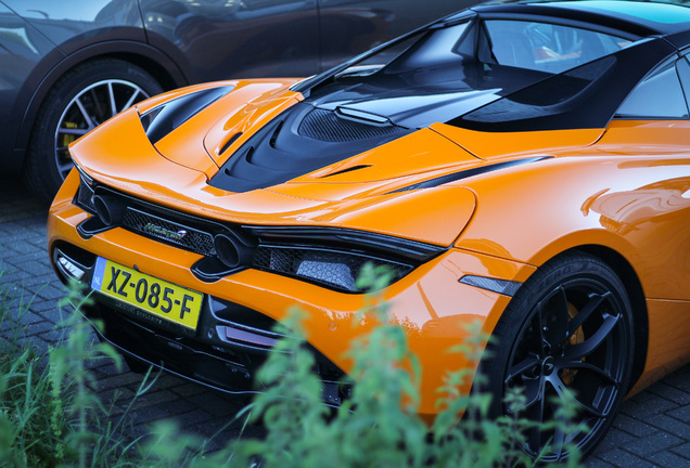 McLaren 720S Spider