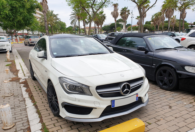 Mercedes-Benz CLA 45 AMG C117