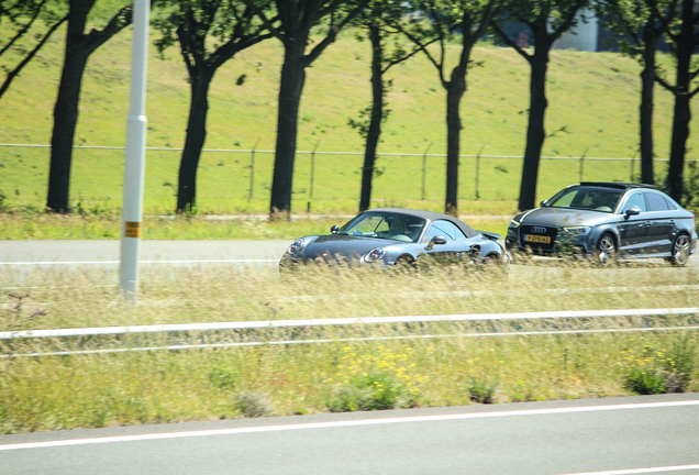 Porsche 991 Turbo S Cabriolet MkII