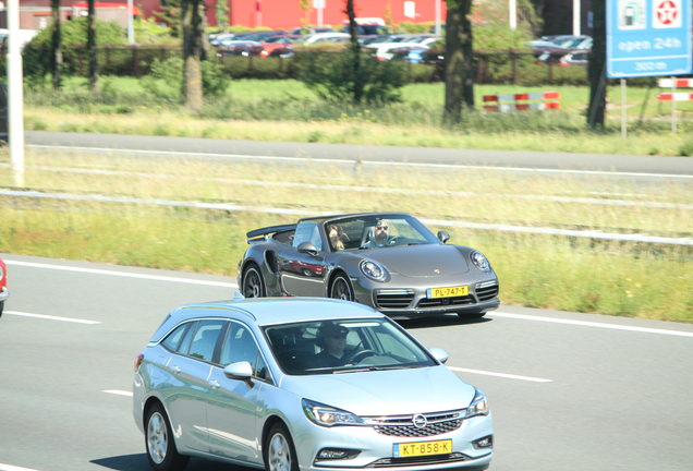 Porsche 991 Turbo S Cabriolet MkII