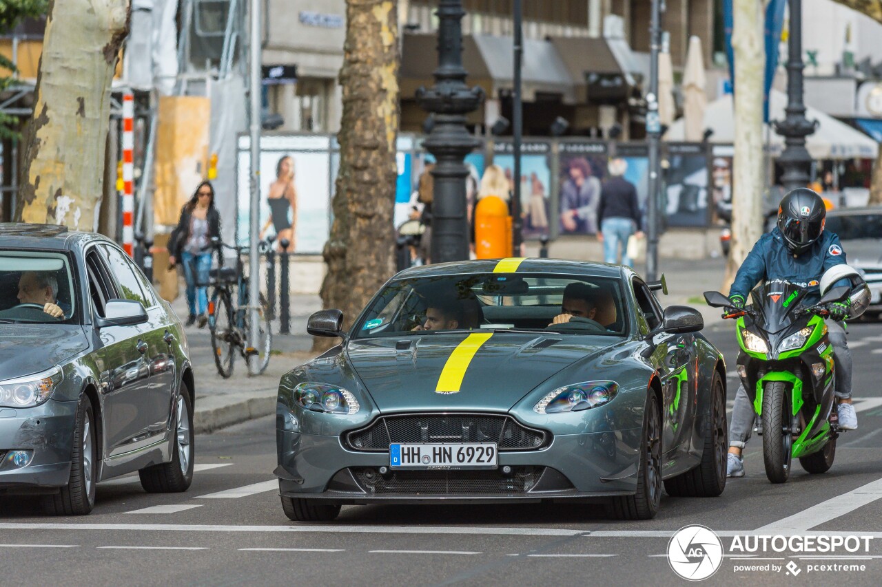 Aston Martin V8 Vantage AMR