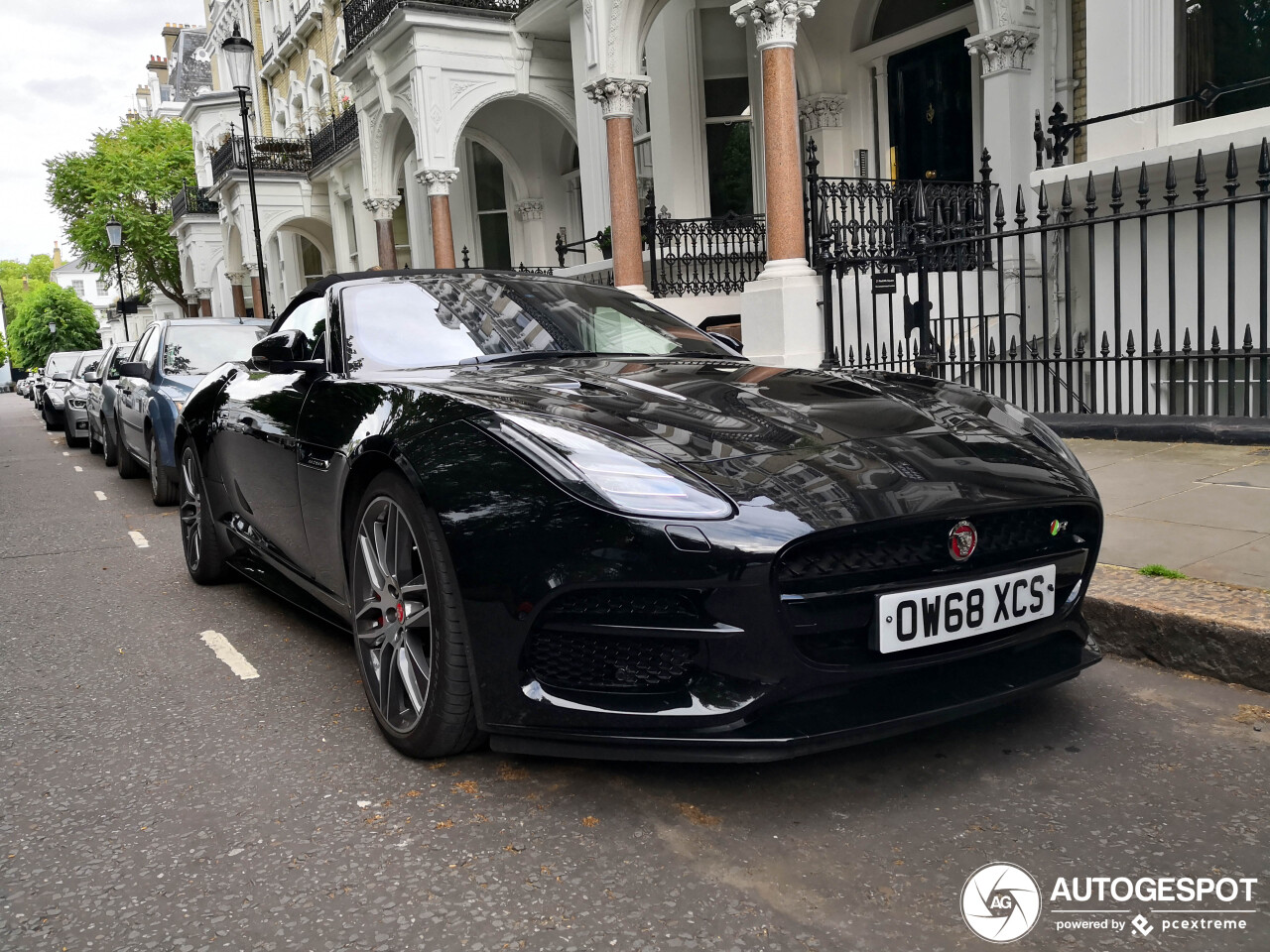 Jaguar F-TYPE R Convertible 2017