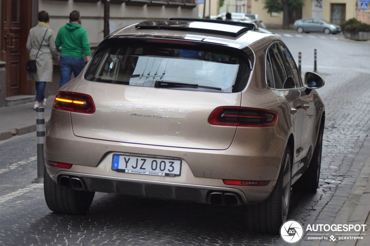 Porsche 95B Macan Turbo