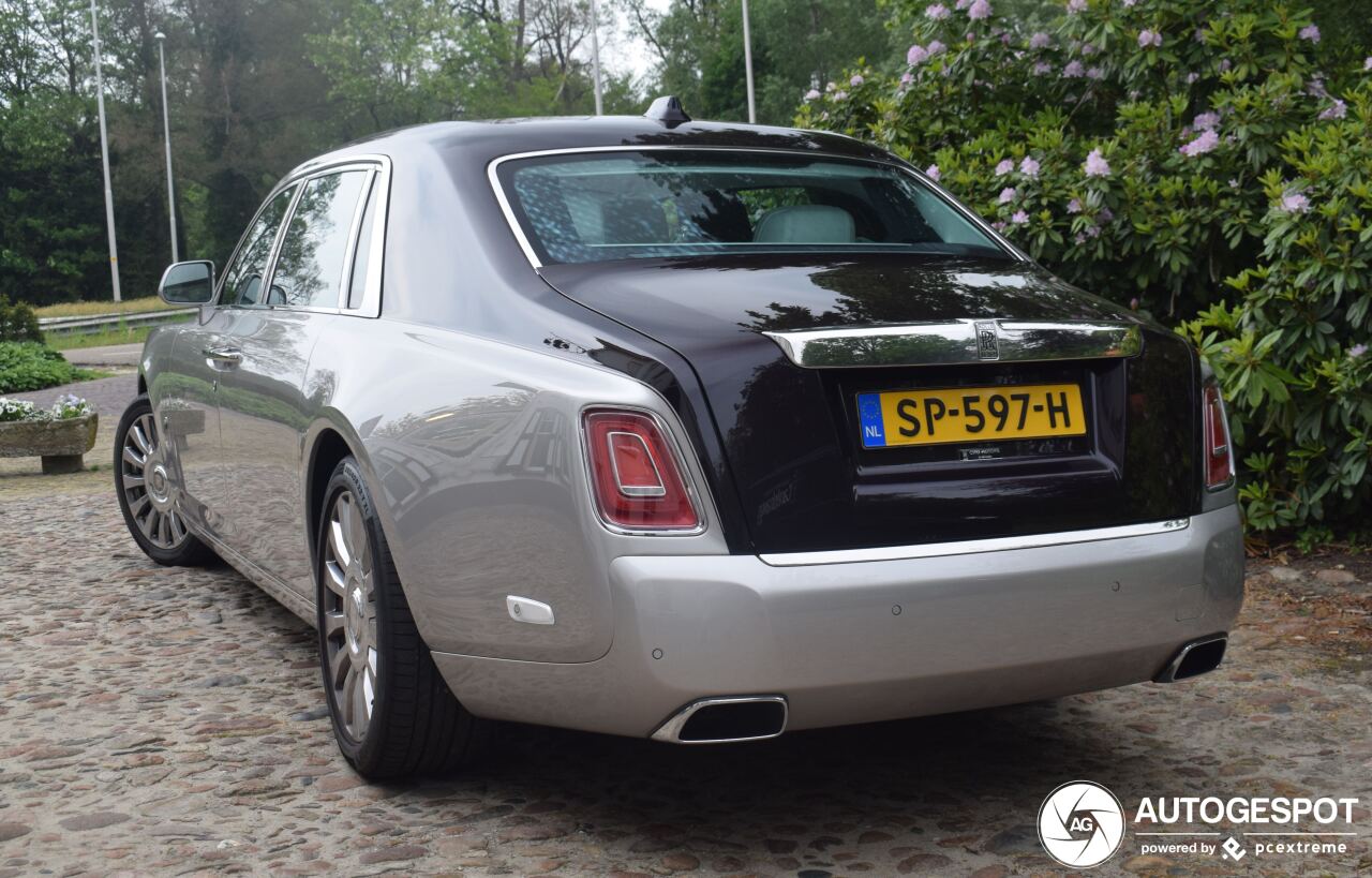 Rolls-Royce Phantom VIII EWB