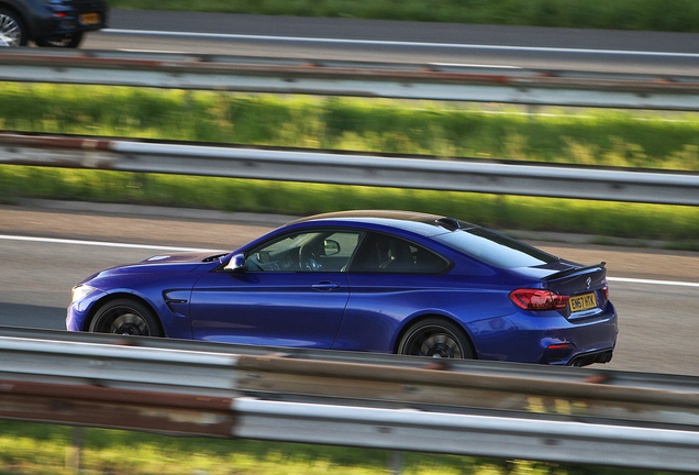 BMW M4 F82 CS