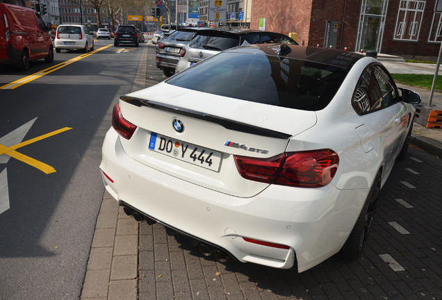 BMW M4 GTS