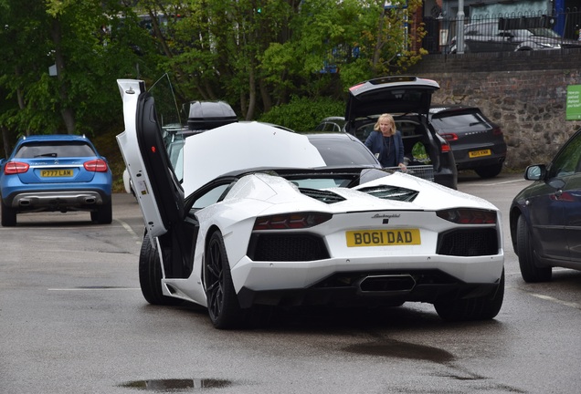 Lamborghini Aventador LP700-4 Roadster