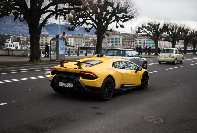 Lamborghini Huracán LP640-4 Performante