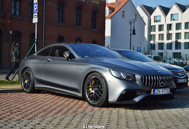 Mercedes-AMG S 63 Coupé C217 2018 Yellow Night Edition