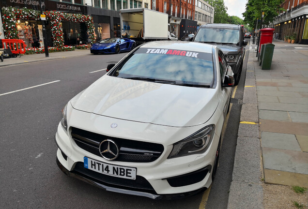 Mercedes-Benz CLA 45 AMG C117