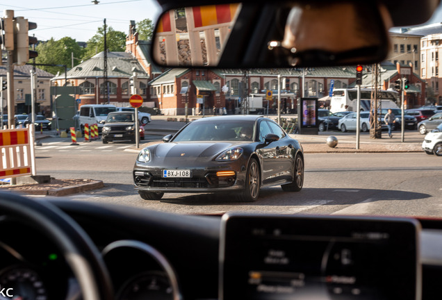 Porsche 971 Panamera Turbo S E-Hybrid