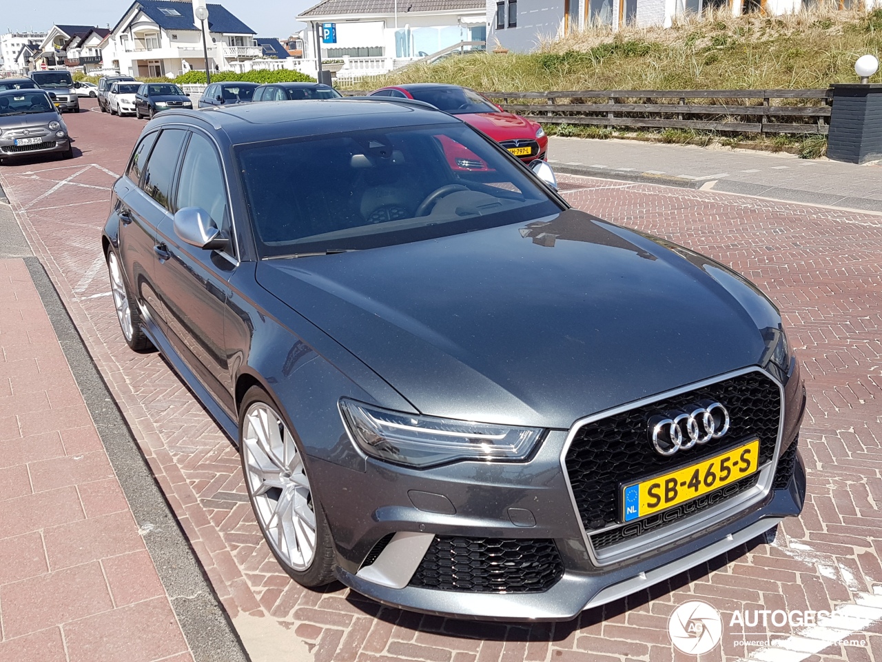 Audi RS6 Avant C7 2015