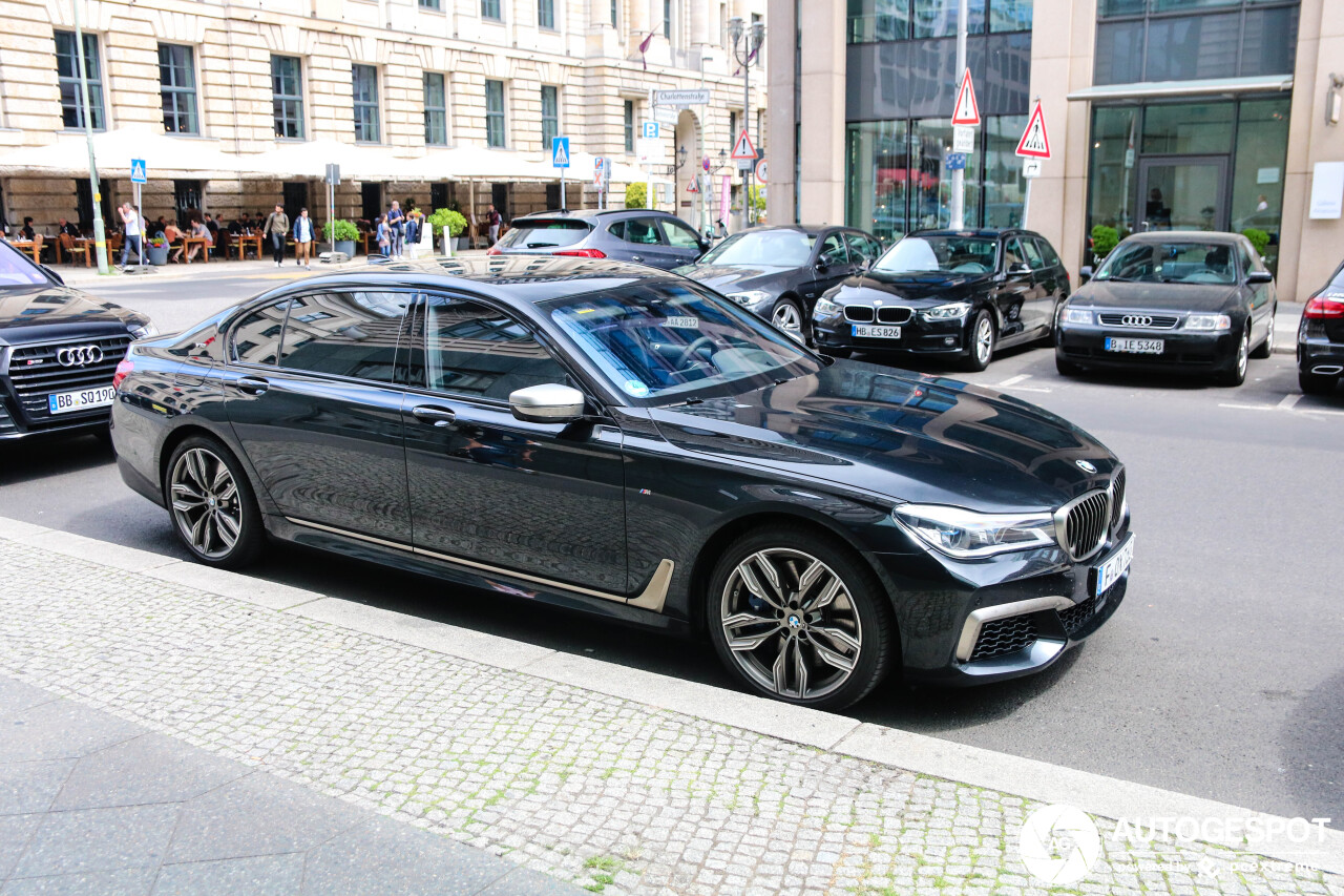 BMW M760Li xDrive