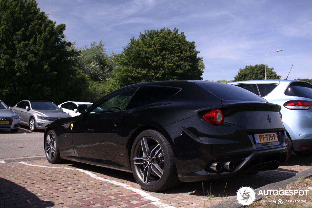 Ferrari FF