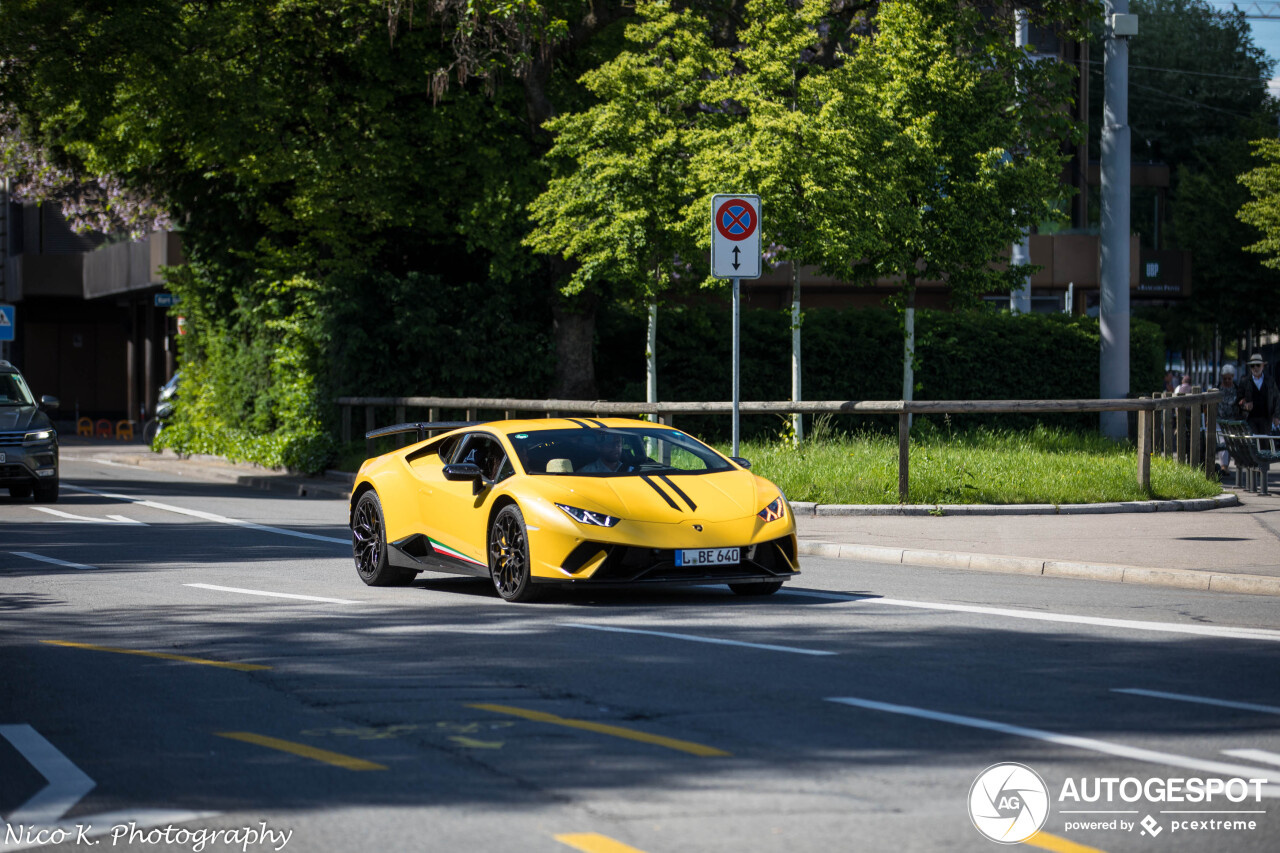 Lamborghini Huracán LP640-4 Performante