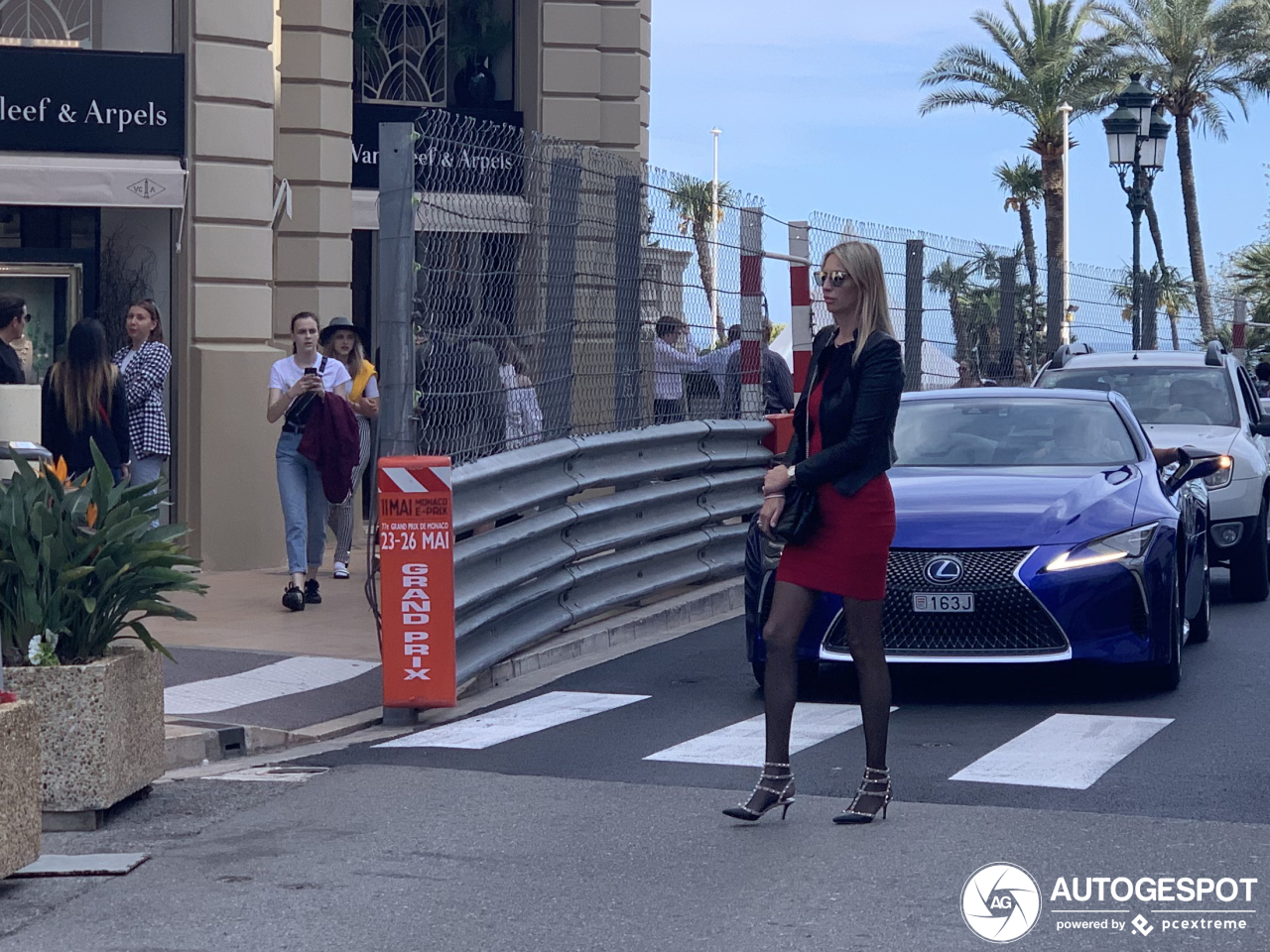 Lexus LC 500h Structural Blue Edition