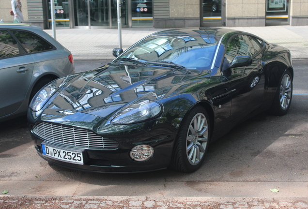 Aston Martin Vanquish